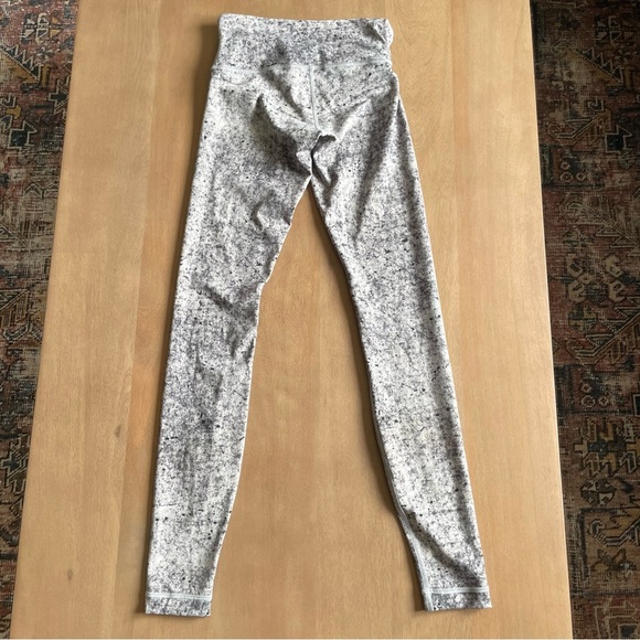 Lululemon Wunder Under Low-Rise Tight *Full-On Luxtreme 28" Alpine White Multi - Picture 8 of 11